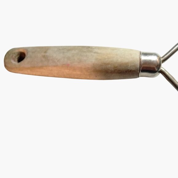 Wood Handle Potato Masher Stainless Steel Wire Rustic Vintage Kitchen Utensil - Picture 6 of 6